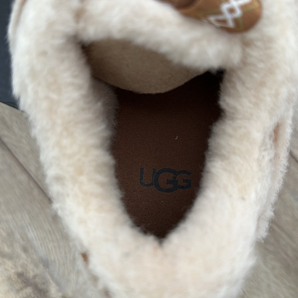 Ugg Sneakers - image 4